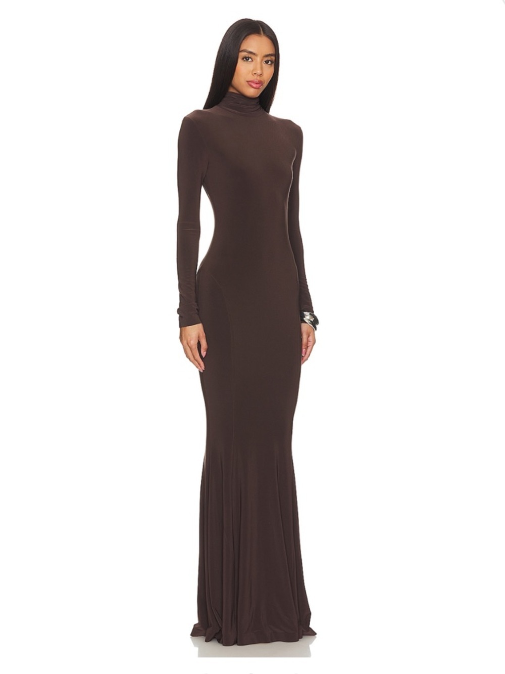 Norma Kamali Fishtail Gown in Chocolate - Picture 3 of 10
